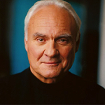 Toronto: Renowned actor Kenneth Welsh has died at age 80